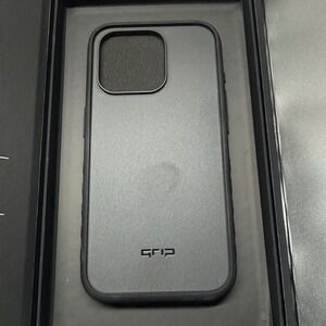 dbrand Grip Case iPhone 15 Pro MagSafe Matte Black No skin New Open Box